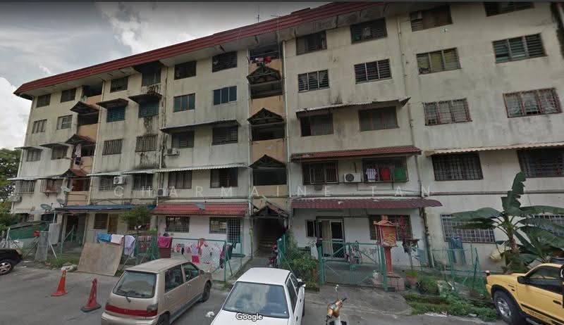 Rumah Flat untuk Dijual di Taman Taming Jaya - Charmaine Tan - Exterior - PropertyGuru.com.my