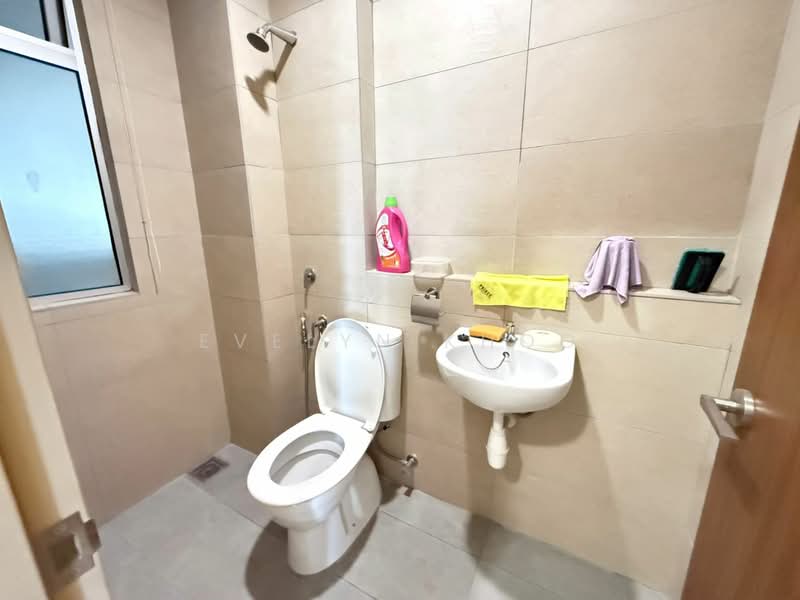 Condominium for Sale at Villa Crystal - Evelyn Khoo - Bathroom - PropertyGuru.com.my