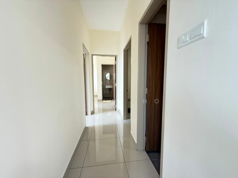 Condominium for Sale at Villa Crystal - Evelyn Khoo - Corridor - PropertyGuru.com.my