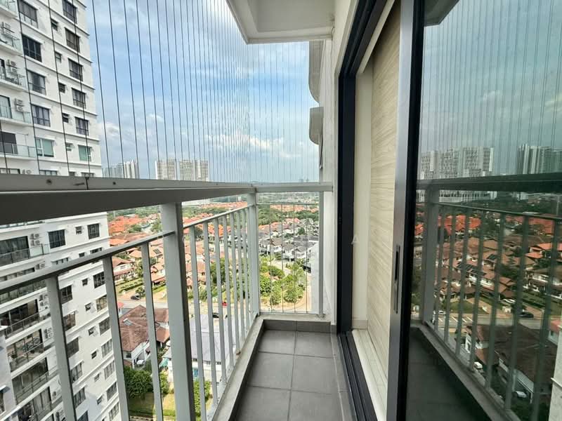Servis Apartment untuk Dijual di Maisson - Bowie Liao - Balcony - PropertyGuru.com.my