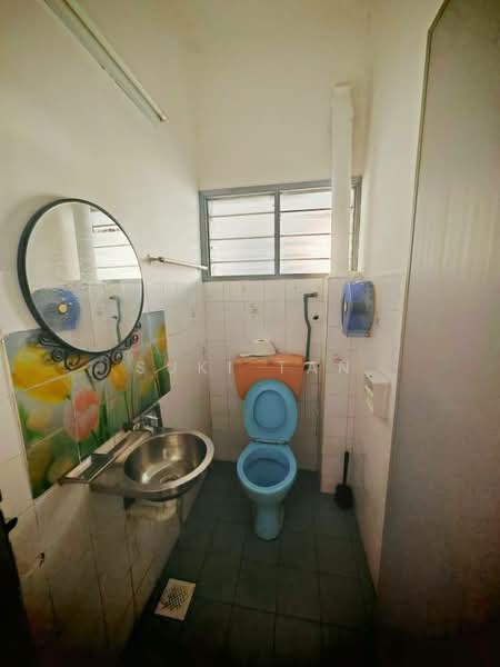 2-storey Terraced House for Sale in Segambut (Kuala Lumpur) - Suki Tan - Bathroom - PropertyGuru.com.my