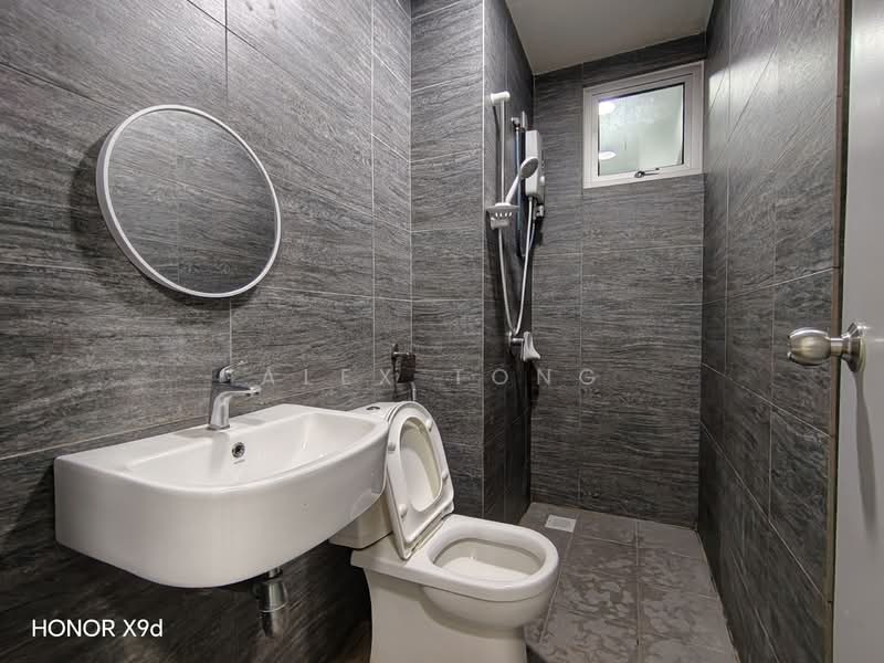 Service Residence for Rent at Gaya Resort Homes - Alex Tong - Bathroom - PropertyGuru.com.my