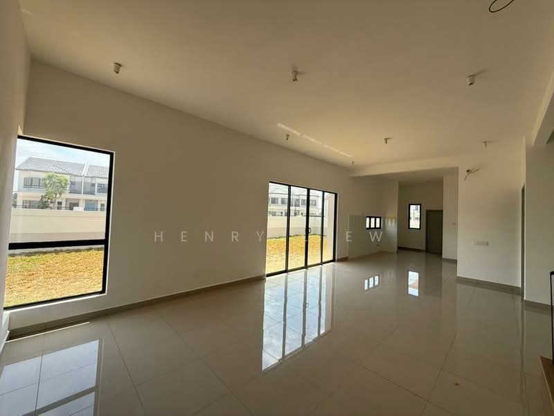 Semi-Detached House for Sale in Cyber 10 (Cyberjaya) - Henry Liew - Living Room - PropertyGuru.com.my