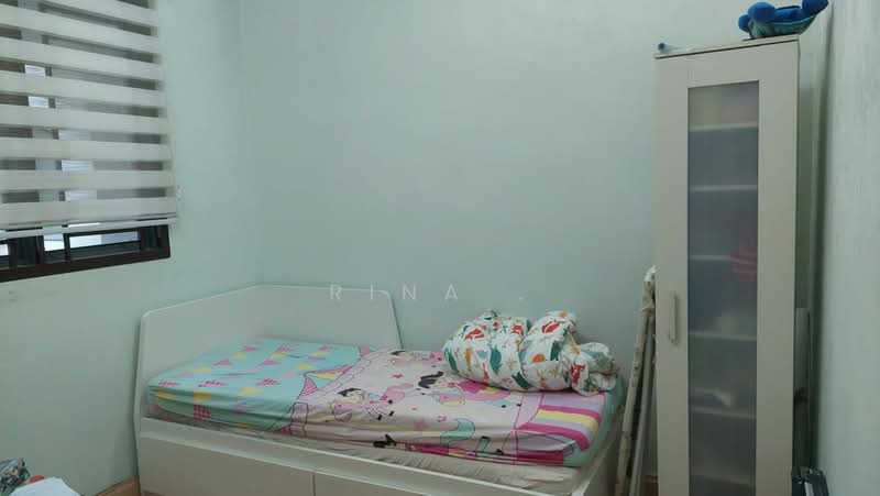 Servis Apartment untuk Dijual di D'Alamanda - Rina . - Bedroom - PropertyGuru.com.my