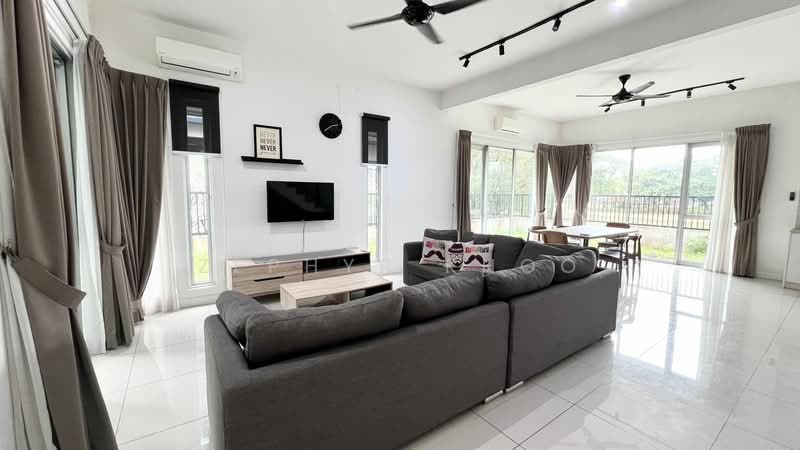 Semi-Detached House for Sale in Taman Nusa Idaman (Iskandar Puteri (Nusajaya)) - Zephyr Khoo - Living Room - PropertyGuru.com.my