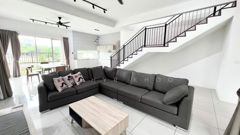 Semi-Detached House for Sale in Taman Nusa Idaman (Iskandar Puteri (Nusajaya)) - Zephyr Khoo - Living Room - PropertyGuru.com.my