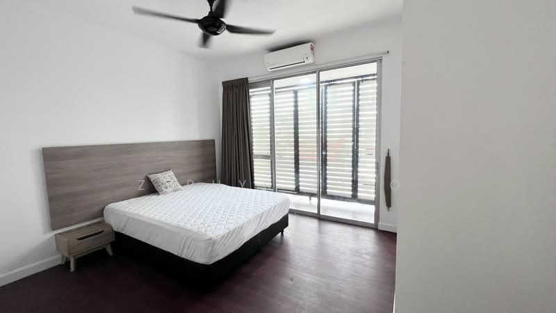 Semi-Detached House for Sale in Taman Nusa Idaman (Iskandar Puteri (Nusajaya)) - Zephyr Khoo - Bedroom - PropertyGuru.com.my