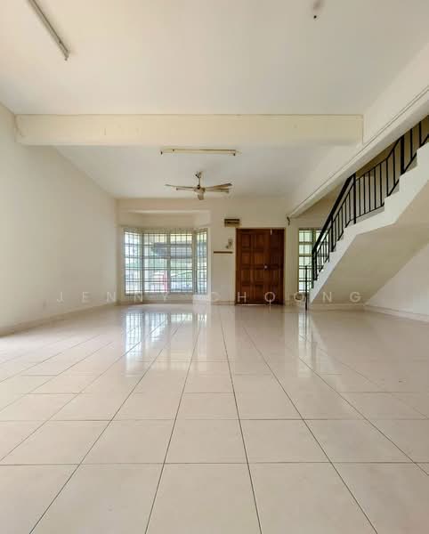 2-storey Terraced House for Sale in Taman Segar Perdana (Cheras) - Jenny Choong - Living Room - PropertyGuru.com.my