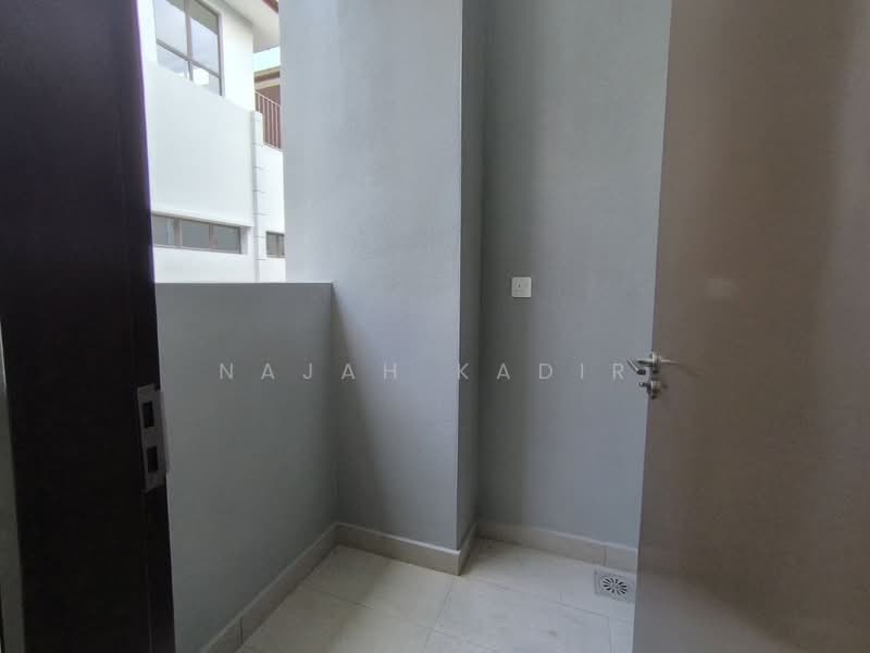 3-storey Terraced House for Rent in Cyberjaya (Selangor) - Najah Kadir - Balcony - PropertyGuru.com.my