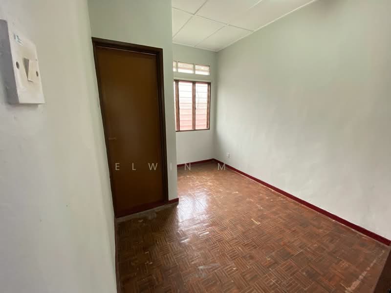 2-storey Terraced House for Sale in Bukit Sentosa (Rawang) - Elwin Mah - Interior - PropertyGuru.com.my