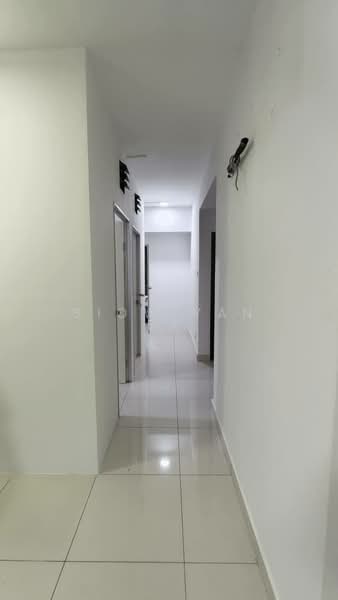 Servis Apartment untuk Dijual di Molek Pulai - Siow Yan Er - Corridor - PropertyGuru.com.my