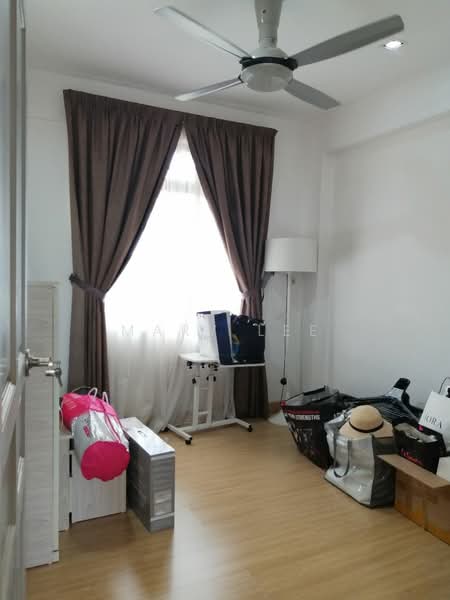 Apartment for Sale at Bukit Dumbar Indah - Mary Lee - Bedroom 3 - PropertyGuru.com.my