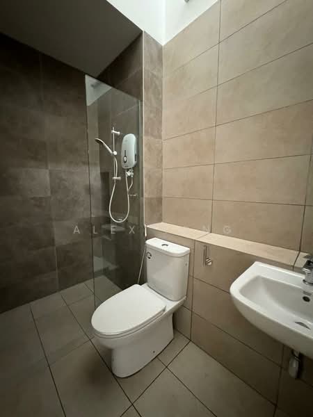 2-storey Terraced House for Rent in Banting (Selangor) - Alex Tong - Bathroom - PropertyGuru.com.my
