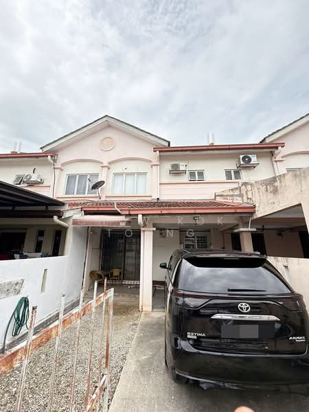 2-storey Terraced House for Sale in TAMAN PUCHONG UTAMA (Puchong) - Chow Kok Toong - Exterior - PropertyGuru.com.my