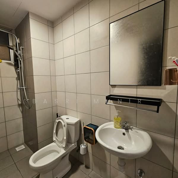 Pangsapuri untuk Disewa di Vista Danau Kota - Basri Munir - Bathroom - PropertyGuru.com.my