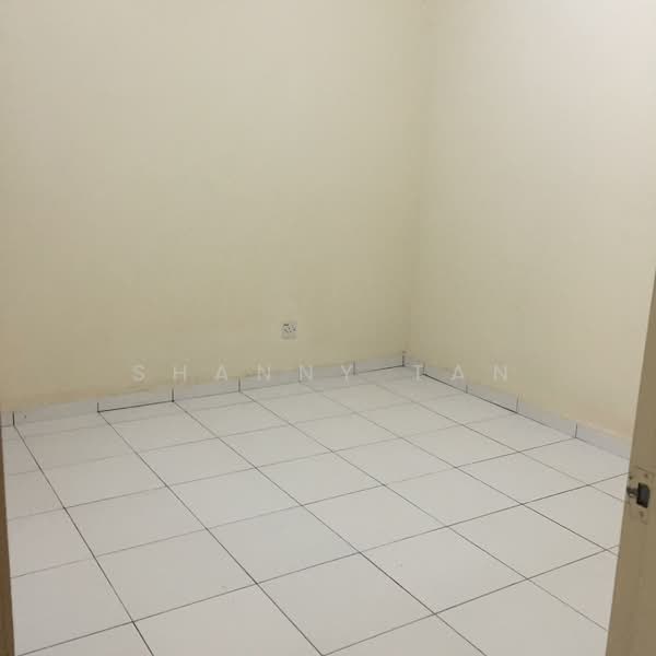 Townhouse for Sale in Bandar Sungai Long (Selangor) - Shanny Tan - Interior - PropertyGuru.com.my