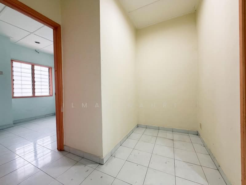 2-storey Terraced House for Sale in Bandar Bukit Puchong (Puchong) - Ilman Nahri - Interior - PropertyGuru.com.my