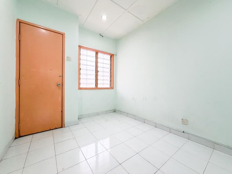 2-storey Terraced House for Sale in Bandar Bukit Puchong (Puchong) - Ilman Nahri - Interior - PropertyGuru.com.my