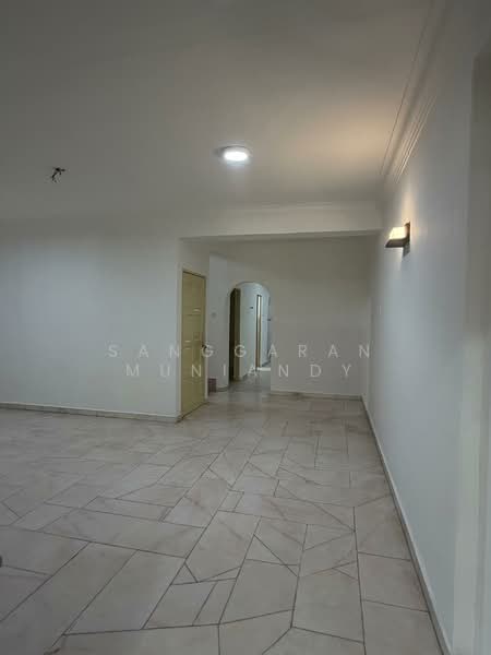 For Sale - Rumah Teres Dua Tingkat untuk Dijual di Padang Serai