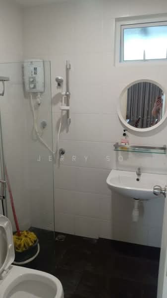 Condominium for Rent at SummerSkye Residences - Jerry So - Bathroom - PropertyGuru.com.my