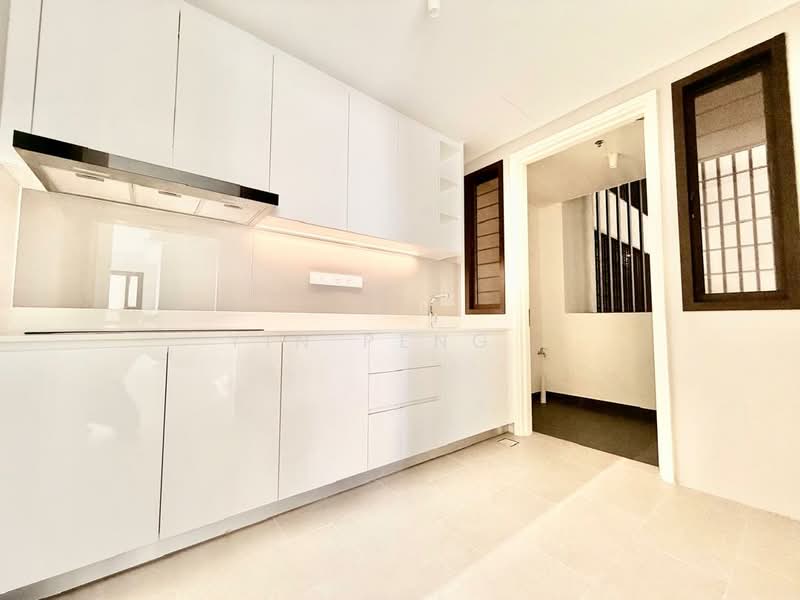 Servis Apartment untuk Disewa di Jendela Residences - Yin Peng . - Kitchen - PropertyGuru.com.my
