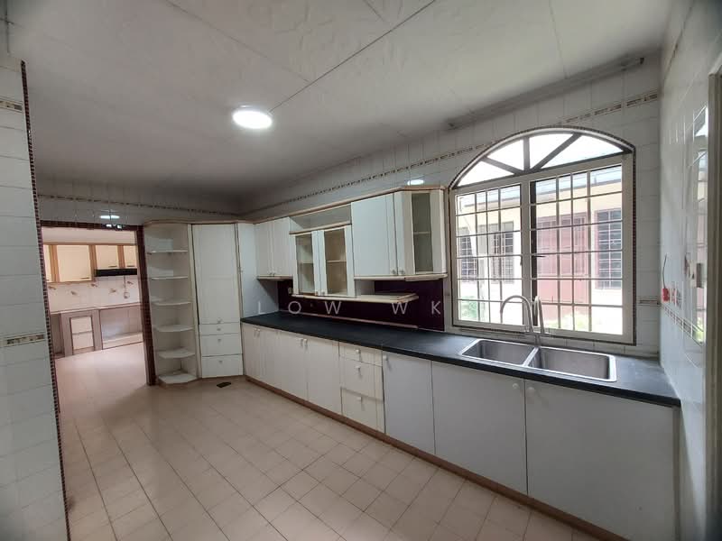 2-storey Terraced House for Sale in Taman Overseas Union (Taman Oug) (Jalan Klang Lama (Old Klang Road)) - LOW WK - Kitchen - PropertyGuru.com.my