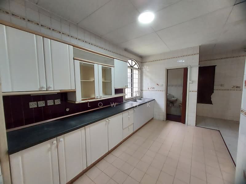 2-storey Terraced House for Sale in Taman Overseas Union (Taman Oug) (Jalan Klang Lama (Old Klang Road)) - LOW WK - Kitchen - PropertyGuru.com.my