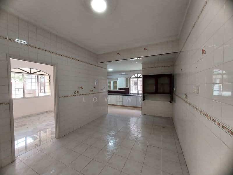 2-storey Terraced House for Sale in Taman Overseas Union (Taman Oug) (Jalan Klang Lama (Old Klang Road)) - LOW WK - Kitchen - PropertyGuru.com.my