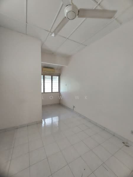 2-storey Terraced House for Sale in Taman Overseas Union (Taman Oug) (Jalan Klang Lama (Old Klang Road)) - LOW WK - PropertyGuru.com.my