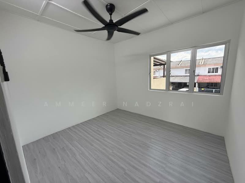 2-storey Terraced House for Sale in Taman Tasik Semenyih (Semenyih) - Ammeer Nadzrai - Interior - PropertyGuru.com.my