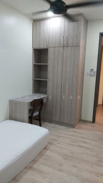 Servis Apartment untuk Disewa di Emporis - James Tan - Bedroom - PropertyGuru.com.my