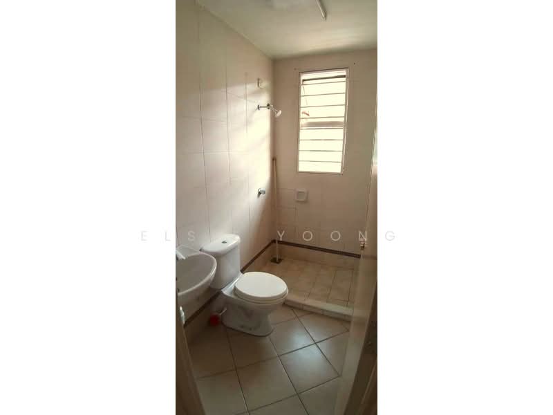 Rumah Teres 2 Tingkat untuk Dijual di Kota Kemuning (Shah Alam) - Elsie Yoong - Bathroom - PropertyGuru.com.my