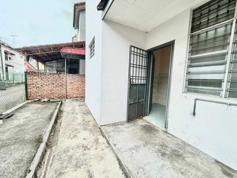 Rumah Teres 1.5 Tingkat untuk Disewa di Kulai (Johor) - Le Ching . - Exterior - PropertyGuru.com.my