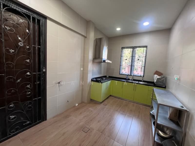 Semi-Detached House for Sale in Bandar Sungai Long (Selangor) - Shanny Tan - Kitchen - PropertyGuru.com.my