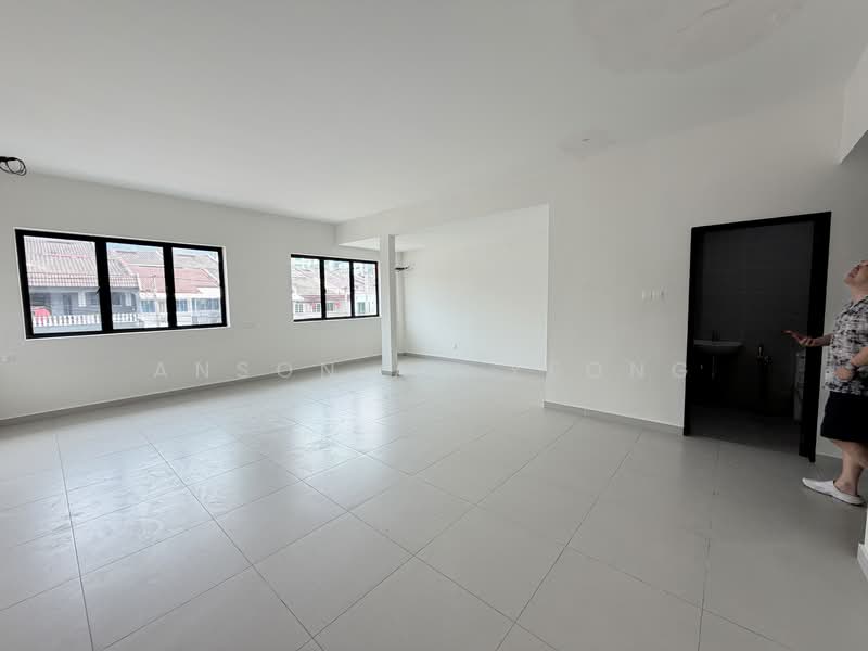 2-storey Terraced House for Rent in Taman Connaught (Cheras) - Anson Au Yeong - Living Room - PropertyGuru.com.my