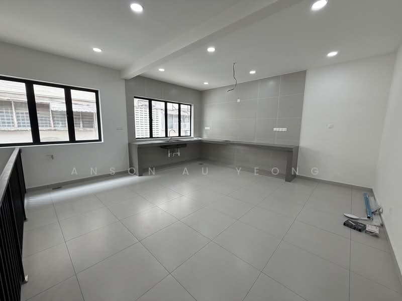 2-storey Terraced House for Rent in Taman Connaught (Cheras) - Anson Au Yeong - Kitchen - PropertyGuru.com.my