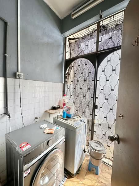 Rumah Teres 1 Tingkat untuk Dijual di Seksyen 2 Bandar Baru Bangi (Bandar Baru Bangi) - Mohd Nazri Roslan - Interior - PropertyGuru.com.my