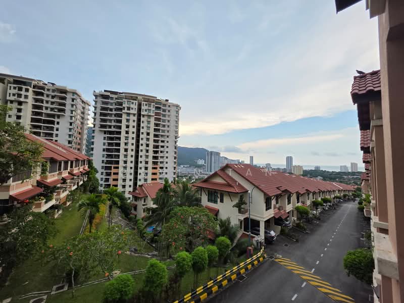 Rumah Teres 3 Tingkat untuk Dijual di Tanjung Bungah (Penang) - Gavin Tan - Exterior - PropertyGuru.com.my