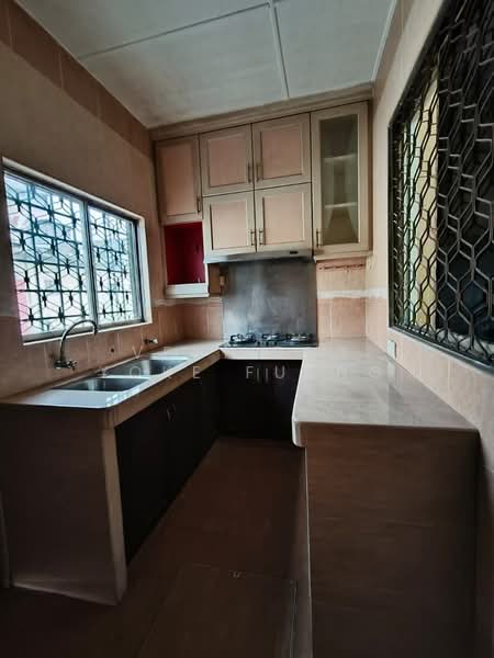 Rumah Teres 1 Tingkat untuk Dijual di Klang (Selangor) - Veni Foo Yoke Fuang - Kitchen - PropertyGuru.com.my