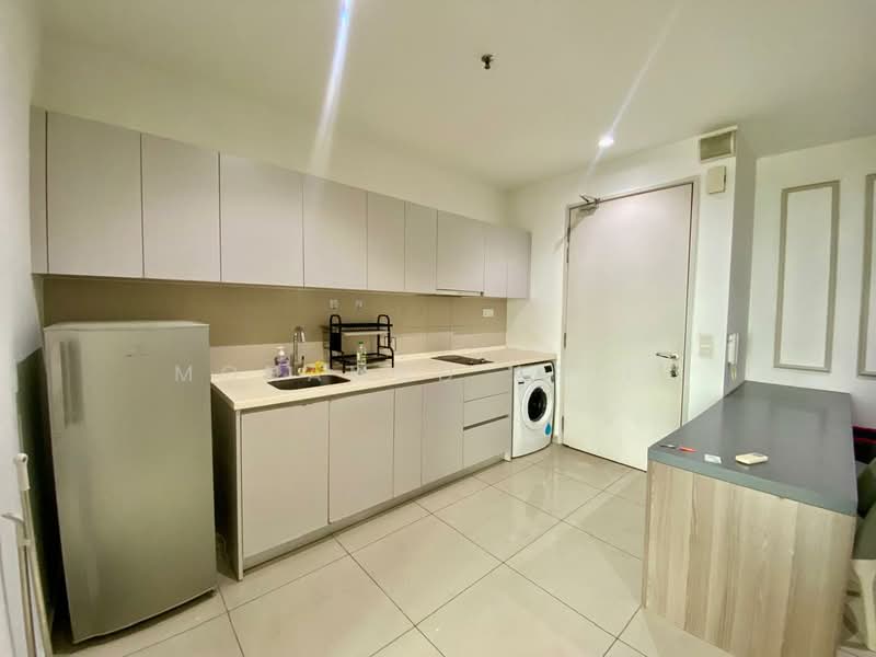 Service Residence for Rent at Hyde Tower - Mohamad Ariff - Kitchen - PropertyGuru.com.my