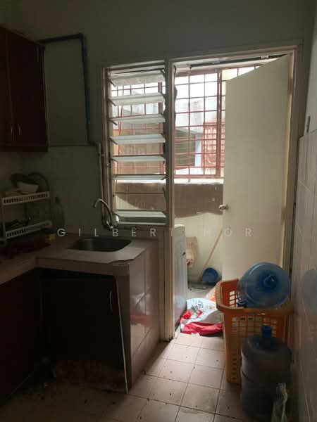 Condominium for Sale at Idaman Sutera - Gilbert Hor - Kitchen - PropertyGuru.com.my