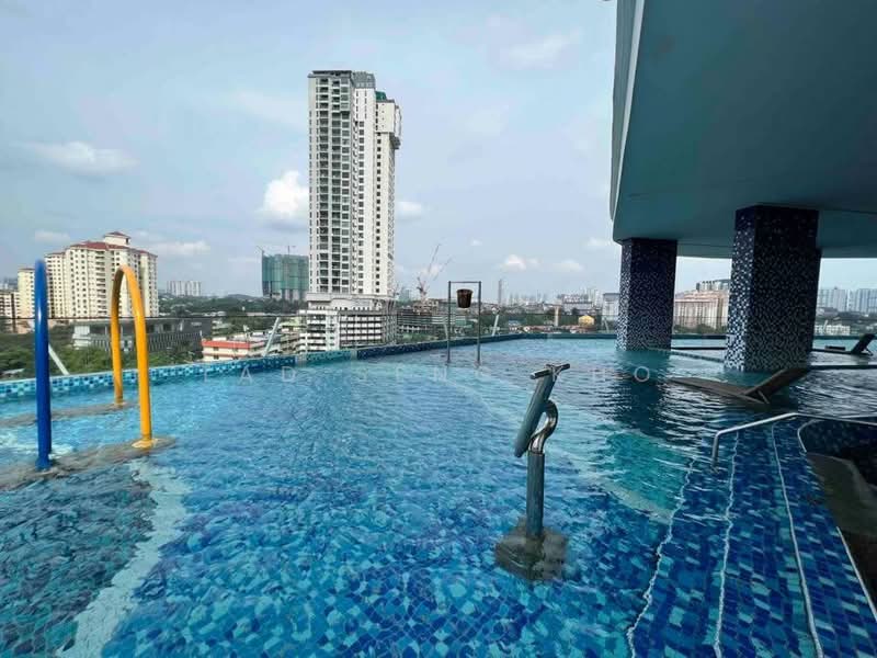 Servis Apartment untuk Disewa di BLISS @ Old Klang Road - Tad Seng Kho - Pool - PropertyGuru.com.my