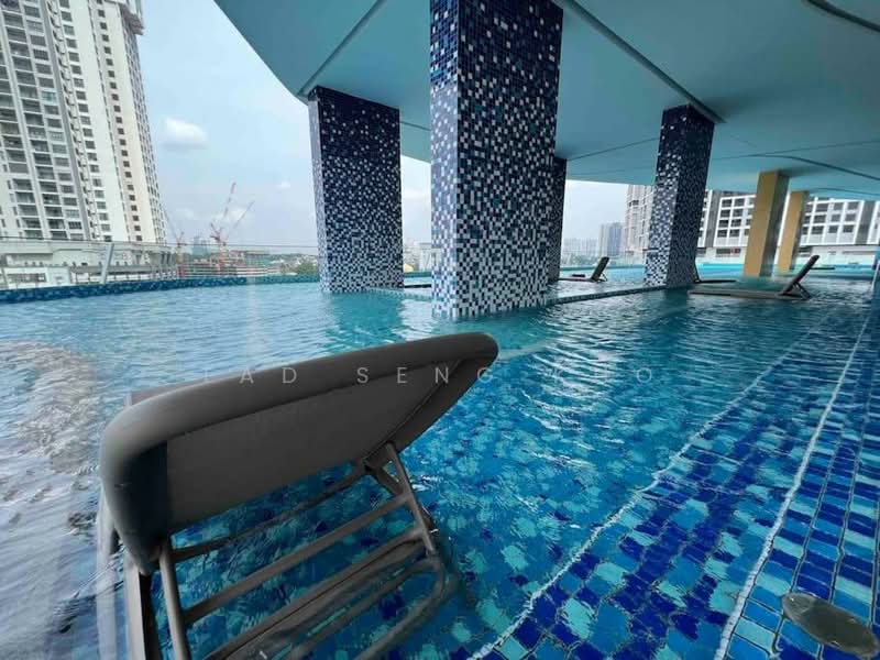 Servis Apartment untuk Disewa di BLISS @ Old Klang Road - Tad Seng Kho - Pool - PropertyGuru.com.my