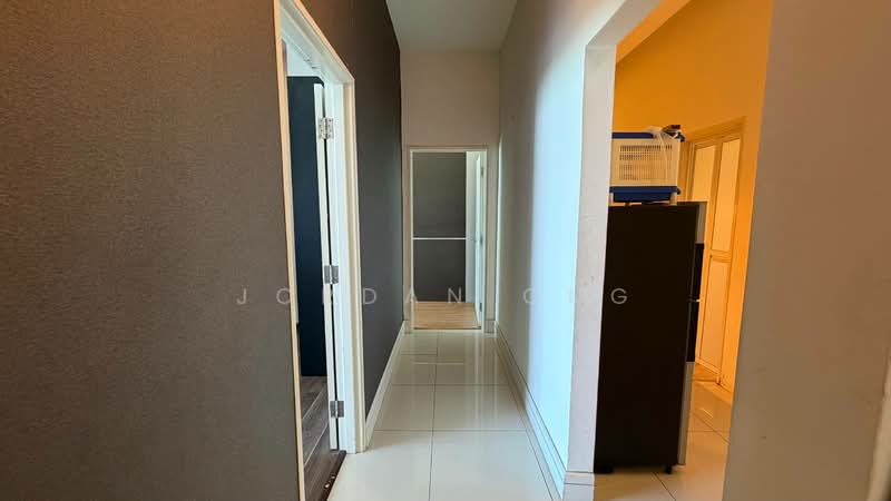 Condominium for Sale at 10 Island Resort - Jordan Ong - Corridor - PropertyGuru.com.my