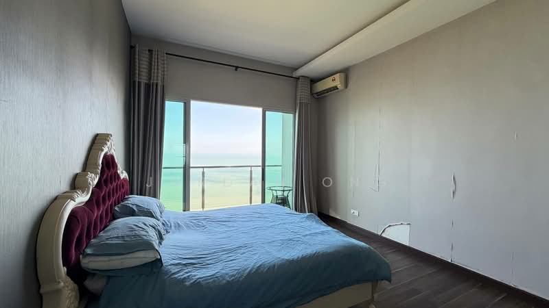 Condominium for Sale at 10 Island Resort - Jordan Ong - Bedroom - PropertyGuru.com.my