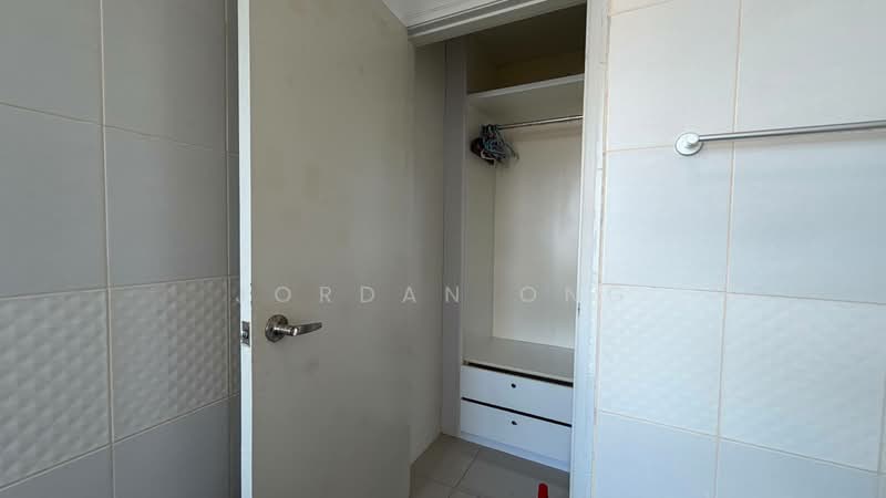 Condominium for Sale at 10 Island Resort - Jordan Ong - Interior - PropertyGuru.com.my