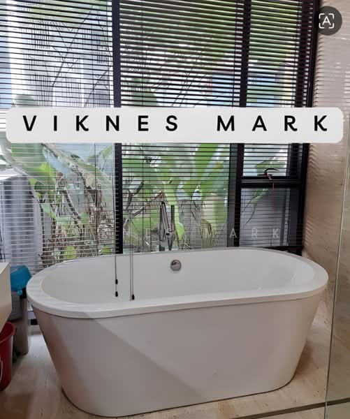 Kondominium untuk Dijual di Shorefront Residences - Viknes Mark - Bathroom - PropertyGuru.com.my