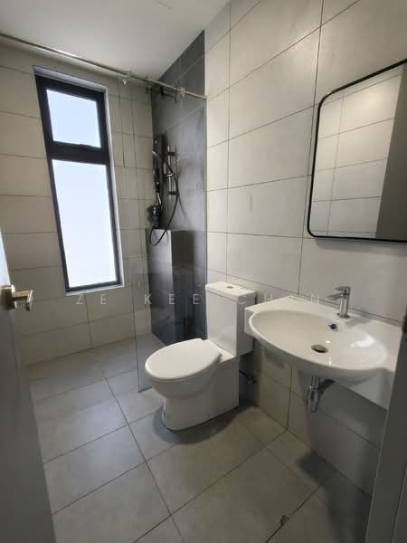 Servis Apartment untuk Disewa di The Era @ Duta North - ZE KEE CHIN - Bathroom - PropertyGuru.com.my