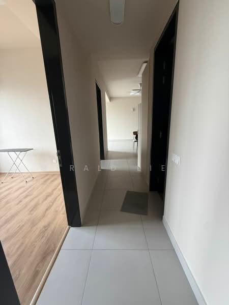 Kondominium untuk Disewa di UNO Promenade - Gerald Liew - Corridor - PropertyGuru.com.my