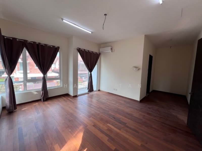 Semi-Detached House for Sale in Bandar Sungai Long (Selangor) - Shanny Tan - Living Room - PropertyGuru.com.my